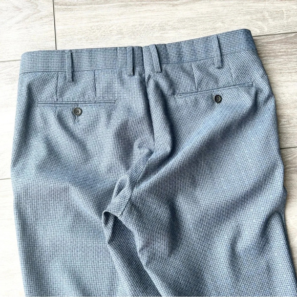 HILTL Lightweight Pure Wool  Cuffed Dress Pants - Picture 15 of 15